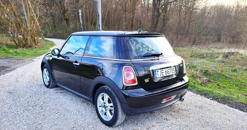 MINI ONE cena 28000 przebieg: 80500, rok produkcji 2013 z Sędziszów małe 562